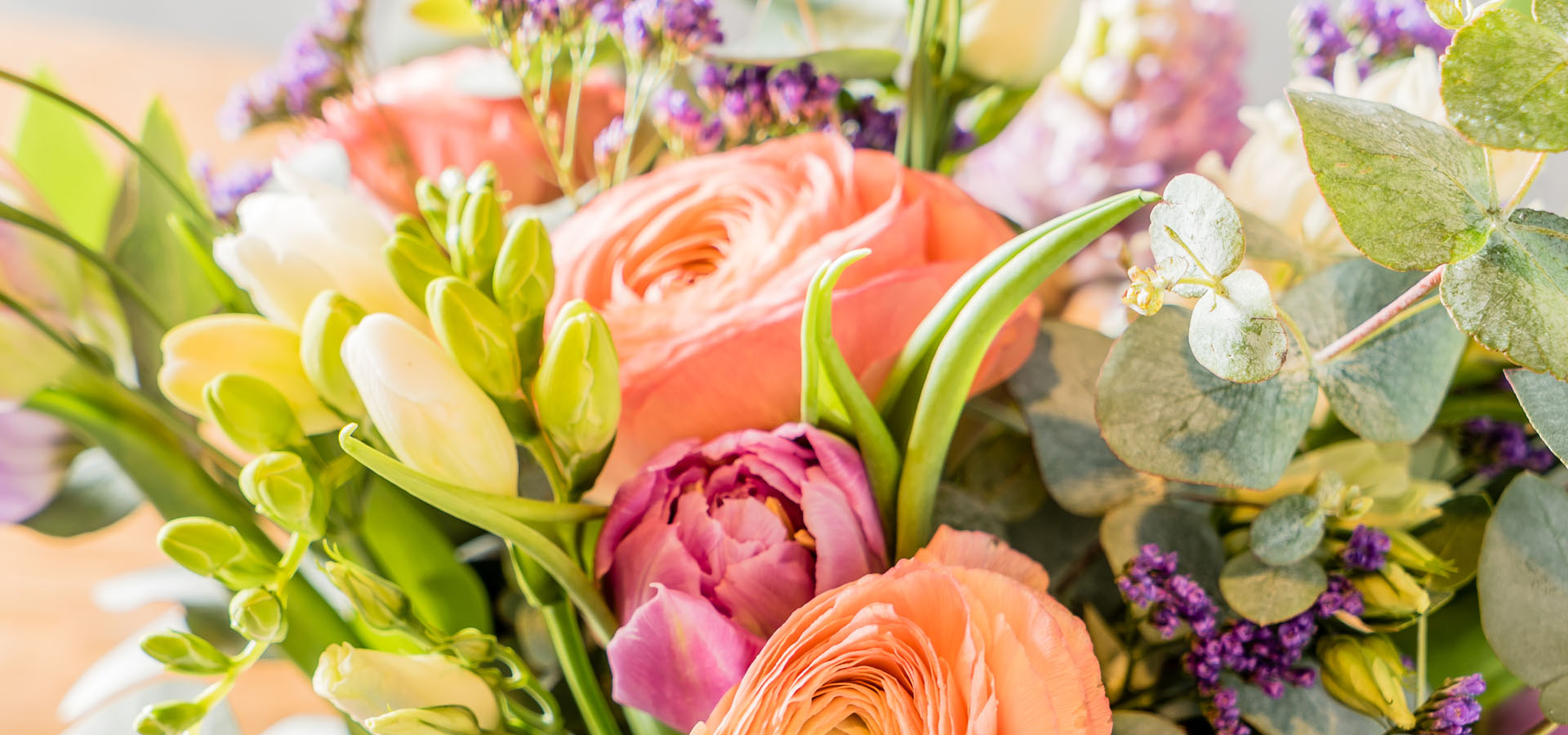 Marias Flowers Florist Cwmbran Order Online & 07889 061425